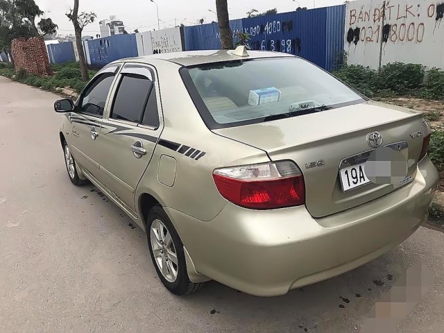 Cần bán xe Toyota Vios 1.5 G sản xuất năm 2003 xe gia đình