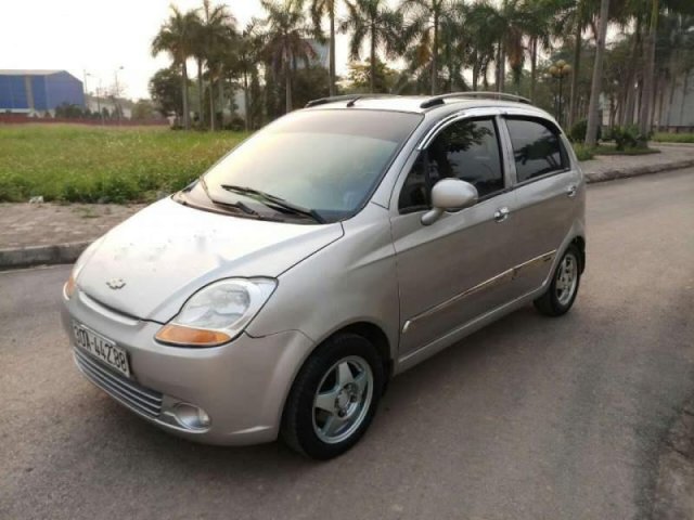 Bán ô tô Chevrolet Spark sản xuất năm 2009, xe bảo dưỡng định kỳ, máy móc êm, khỏe, chắc chắn