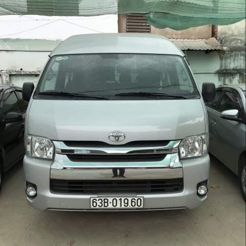 Bán Toyota Hiace cá mập máy dầu, 15 chỗ