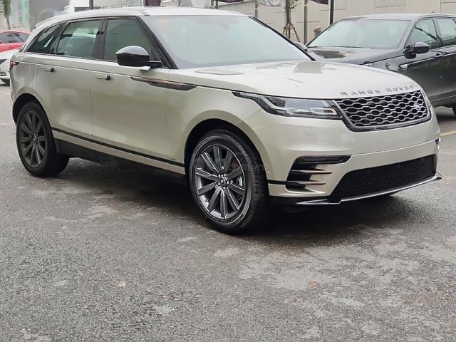 Jaguar - Landrover Long Biên bán xe Range Rover Velar P300 2019, có khả năng tăng tốc từ 0-100km/h trong 6 giây