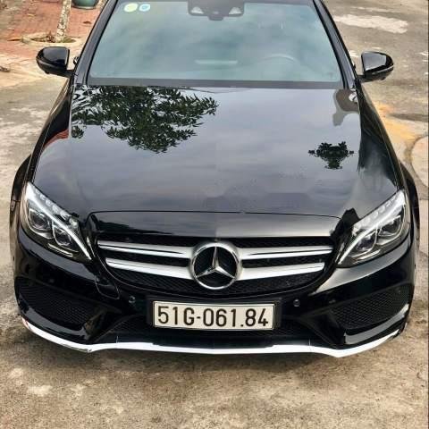 Bán Mercedes C300 AMG năm 2017, màu đen