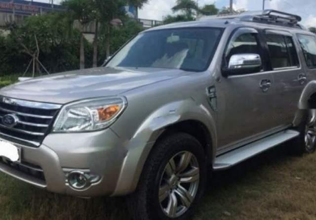 Bán Ford Everest cũ mới 98% số tự động 2010, màu hồng phấn