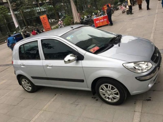 Bán Hyundai Getz 1.1MT năm sản xuất 2011, màu bạc, nhập khẩu nguyên chiếc