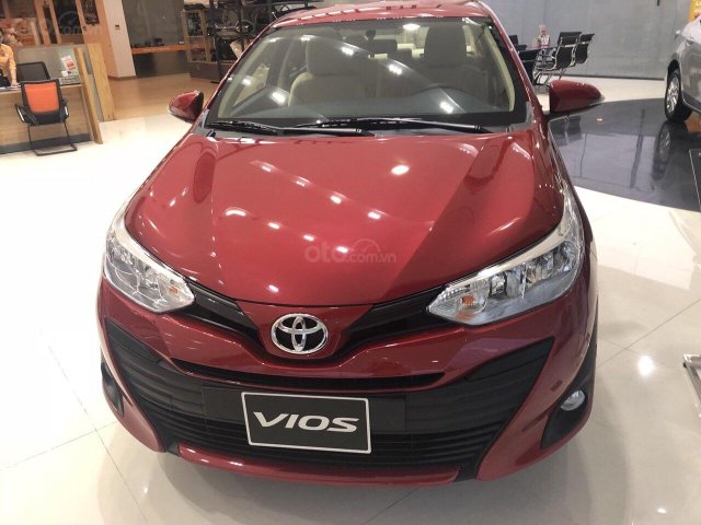 Bán xe Toyota Vios 1.5 CVT, tặng: DVD, cam lùi, bọc ghế