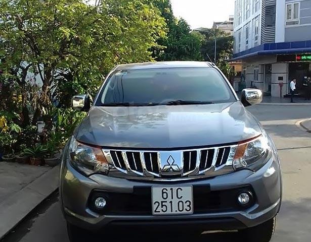 Cần bán Mitsubishi Triton 4x2 AT năm 2016, xe nhập 