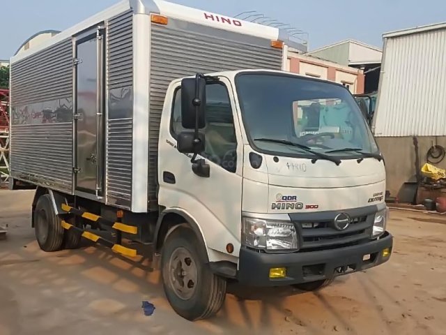 Bán ô tô Hino 300 Series 2019, màu trắng, nhập khẩu0