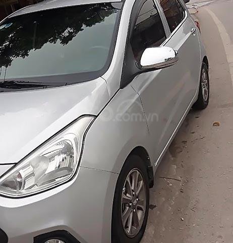 Bán xe Hyundai Grand i10 MT 2014, màu bạc, nhập khẩu  