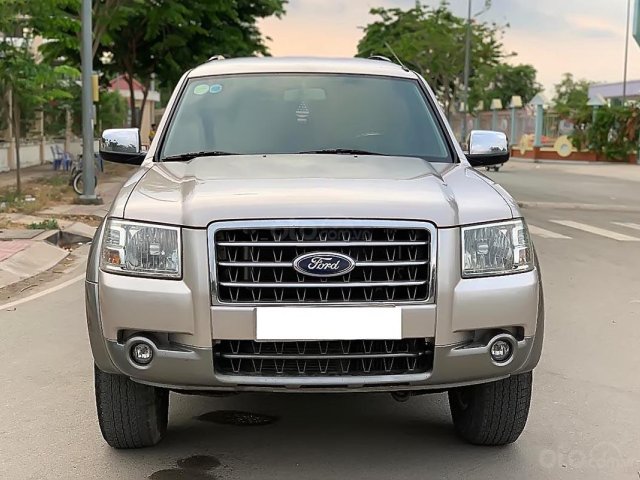 Cần bán xe Ford Everest AT năm 2008 còn mới, giá tốt