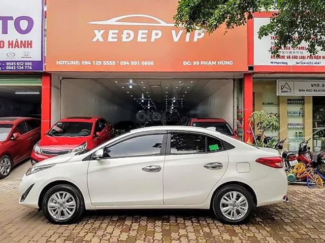 Cần bán gấp Toyota Vios đời 2018, màu trắng