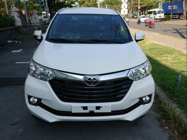 Bán Toyota Avanza đời 2019, màu trắng, nhập khẩu, giá tốt