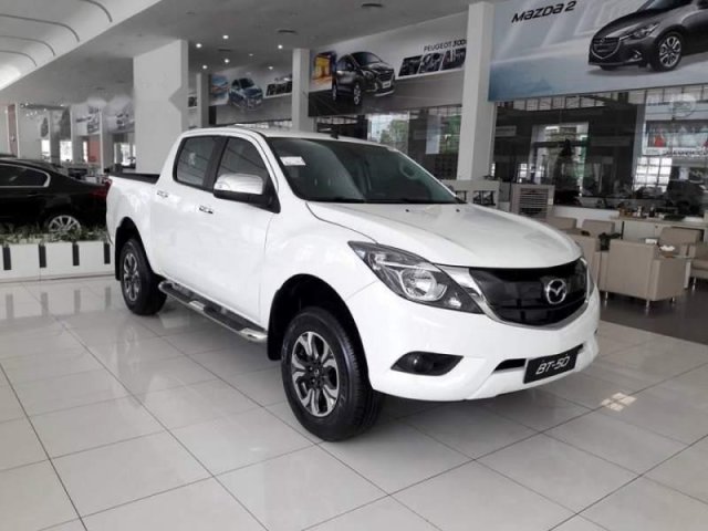 Cần bán Mazda BT 50 2.2 AT năm sản xuất 2019, xe nhập, giao nhanh0