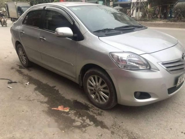 Bán xe Toyota Vios G đời 2010, màu bạc chính chủ, giá chỉ 399 triệu0