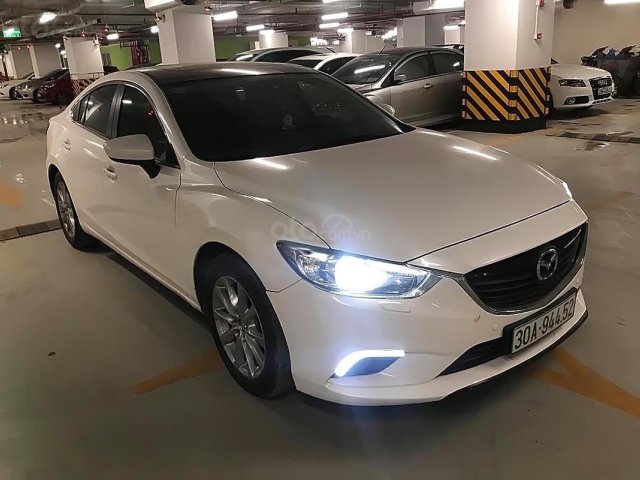 Cần bán Mazda 6 đời 2015, màu trắng, chính chủ giá cạnh tranh