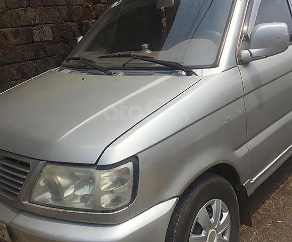 Cần bán gấp Mitsubishi Jolie đời 2002, màu bạc, giá cạnh tranh0