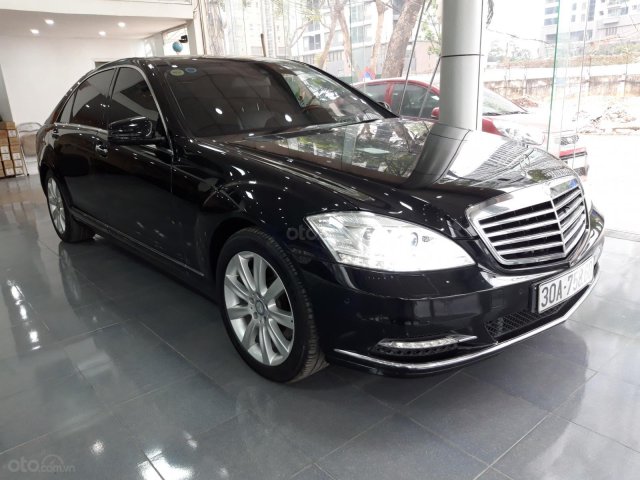 Bán Mercedes S300 đời 2010, màu đen, nhập khẩu nguyên chiếc0