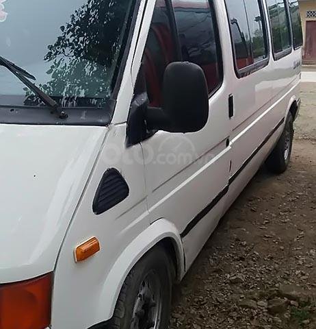 Cần bán Ford Transit đời 2002, màu trắng