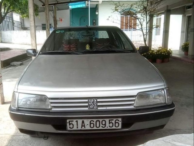 Bán Peugeot 405 năm sản xuất 1990, màu bạc, xe nhập xe gia đình