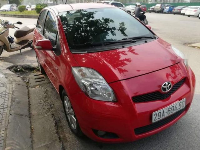 Bán Toyota Yaris sản xuất năm 2013, màu đỏ, nhập khẩu Thái Lan ít sử dụng, 435tr