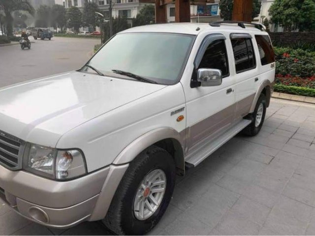 Bán Ford Everest đời 2006, màu trắng, xe nhập, giá tốt