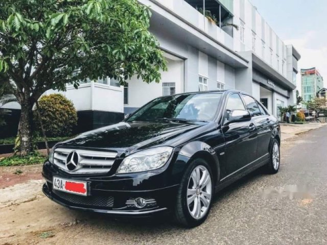 Bán xe Mercedes C200 sản xuất năm 2008, màu đen, xe nhập