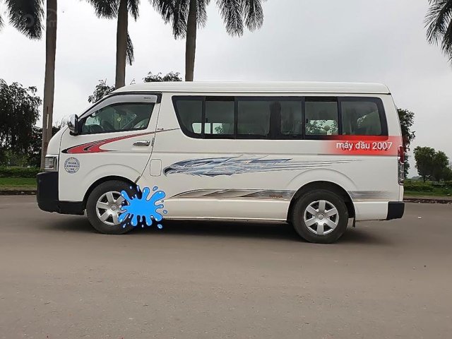 Cần bán xe Toyota Hiace sản xuất 2007, màu trắng0