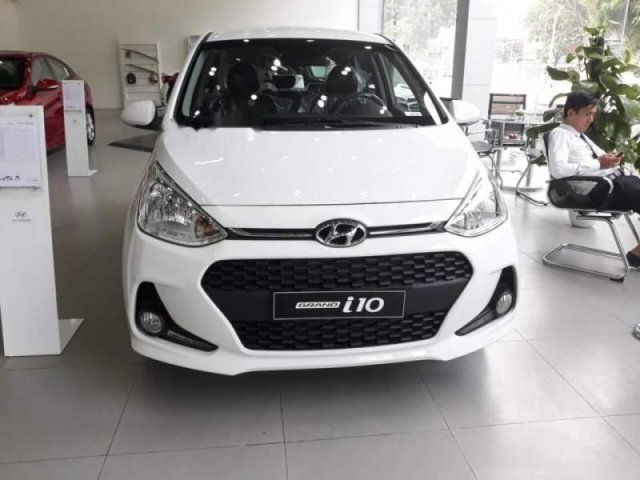 Bán Hyundai Grand i10 đời 2019, màu trắng, giá 325tr