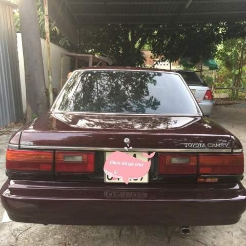 Bán Toyota Camry sản xuất 1988, màu đỏ, xe nhập Nhật0