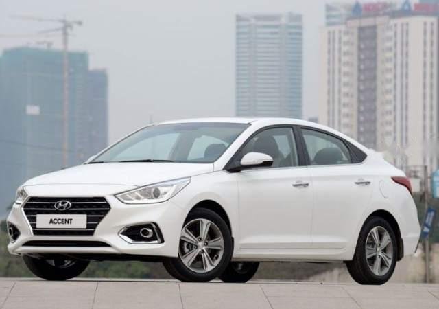 Cần bán xe Hyundai Accent đời 2018, màu trắng0