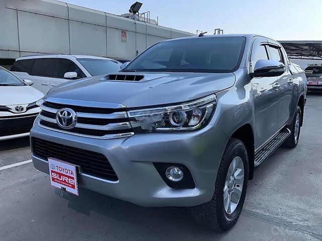 Xe Toyota Hilux 3.0AT 2016, màu bạc, nhập khẩu, giá chỉ 690 triệu