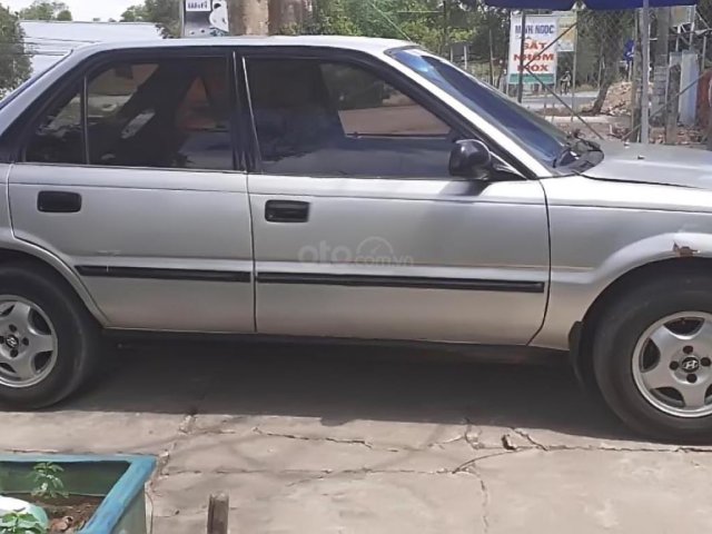 Bán Toyota Corolla 1.6 MT 1990, màu bạc, xe nhập, 60 triệu0