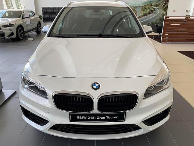 Bán ô tô BMW 2 Series 218i Gran Tourer đời 2019, màu trắng, nhập khẩu0