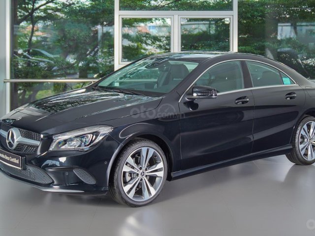 Bán Mercedes CLA200 2017 cũ, 30km, giá tốt Motorshow 2019