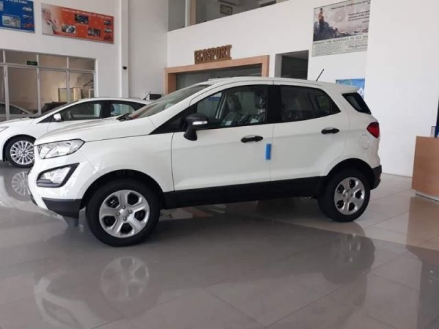 Cần bán Ford EcoSport sản xuất năm 2019, màu trắng giá cạnh tranh