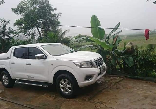 Xe Nissan Navara MT đời 2015, màu trắng, nhập khẩu 0