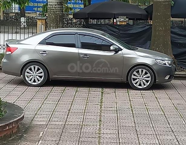 Bán xe Kia Cerato 1.6 AT 2010, màu xám, xe nhập0