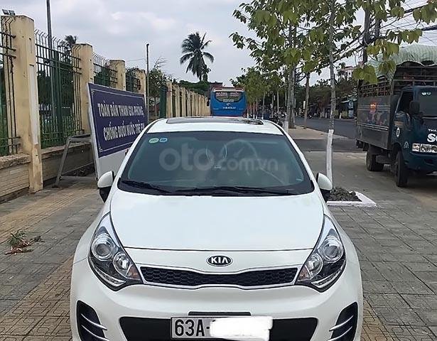 Bán Kia Rio 1.4 AT 2015, màu trắng, nhập khẩu chính chủ