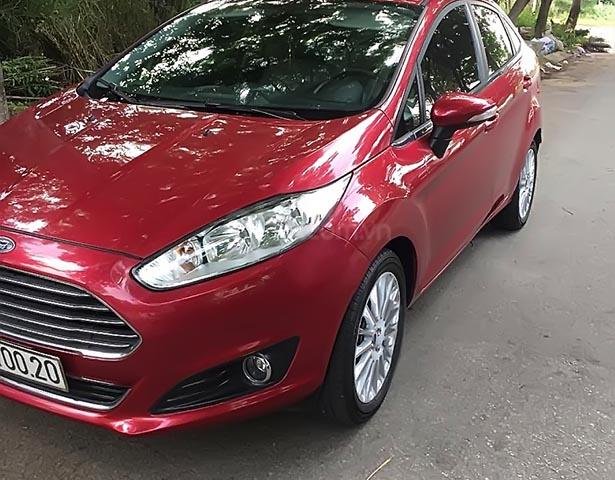 Bán ô tô Ford Fiesta Titanium 1.5 AT 2017, màu đỏ, giá tốt