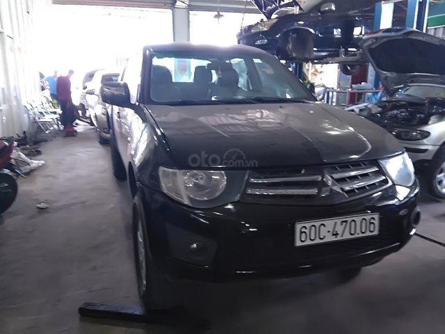 Cần bán gấp Mitsubishi Triton sản xuất 2009, màu đen, nhập khẩu, đứng tên ủy quyền hay kí giấy mua bán đều được