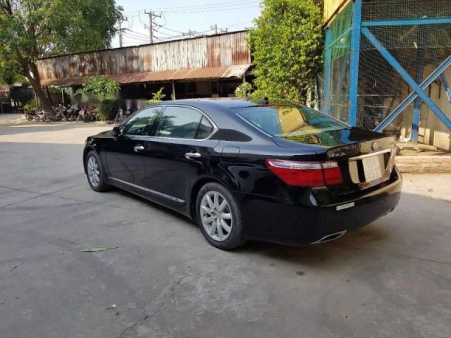 Cần bán gấp Lexus LS 600hl sản xuất năm 2007, màu đen, xe nhập