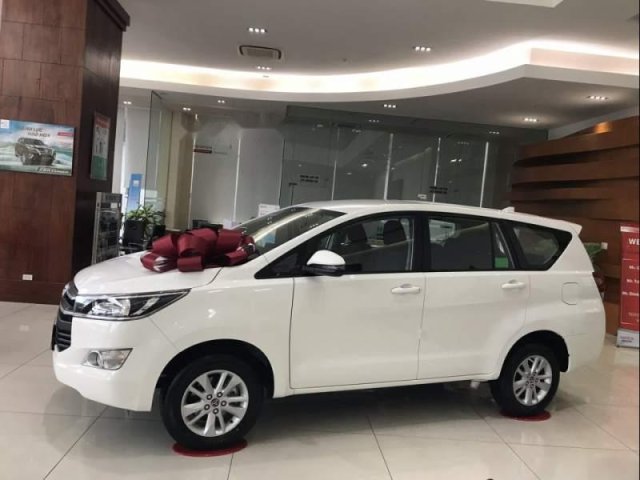 Bán xe Toyota Innova năm sản xuất 2019, màu trắng