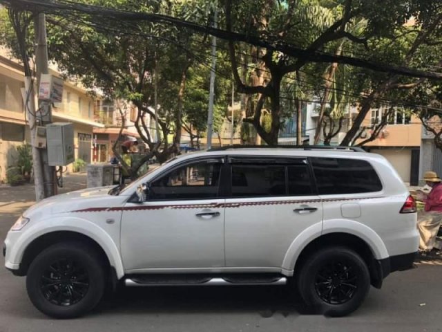 Cần bán xe Mitsubishi Pajero Sport MT sản xuất năm 2016, màu trắng 