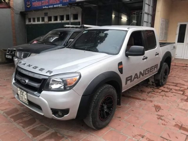 Bán Ford Ranger đời 2010, màu bạc, xe nhập