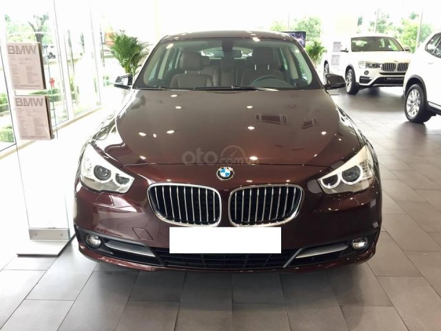 BMW 528i GT màu nâu đỏ, sản xuất 12/2017, đăng ký cuối 2018, biển Hà Nội0