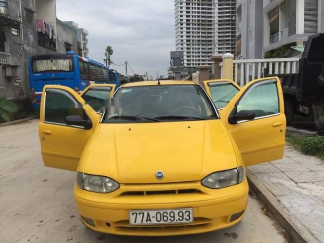 Cần bán Fiat Siena năm 2003, màu vàng, nhập khẩu nguyên chiếc chính chủ0