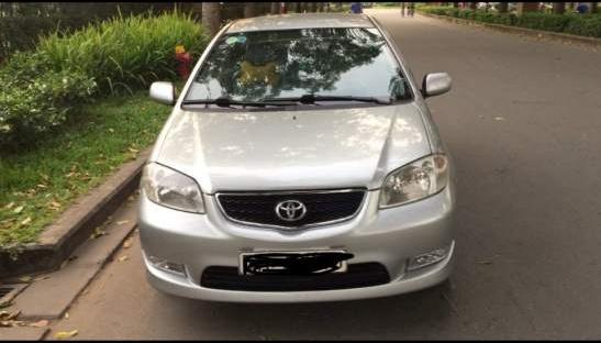 Bán xe cũ Toyota Vios MT năm 2006, màu bạc, giá tốt