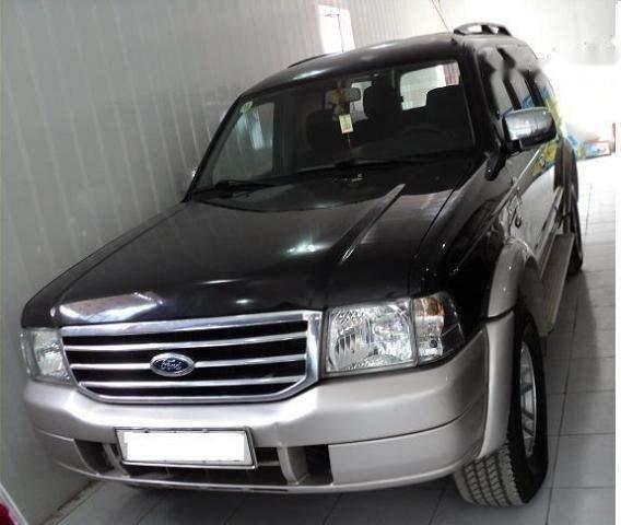 Bán Ford Everest năm sản xuất 2005, màu đen, xe nhập, giá tốt