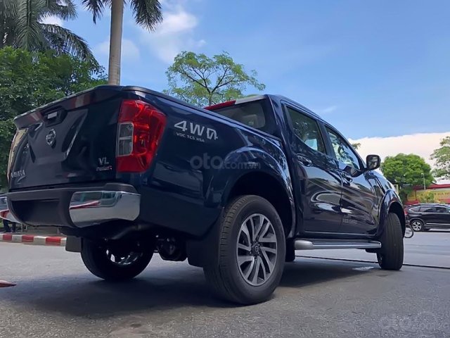 Bán xe Nissan Navara VL Premium R đời 2019, màu xanh lam, hệ thống khung gầm dạng hộp kín, tính năng hoàn hảo0