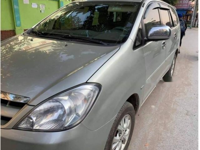 Bán ô tô Toyota Innova G đời 2009, số sàn 8 chỗ 