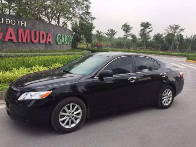 Bán xe Toyota Camry LE tự động nhập khẩu Mỹ, xe rất đẹp, như mới, nội thất bên trong còn rất đẹp