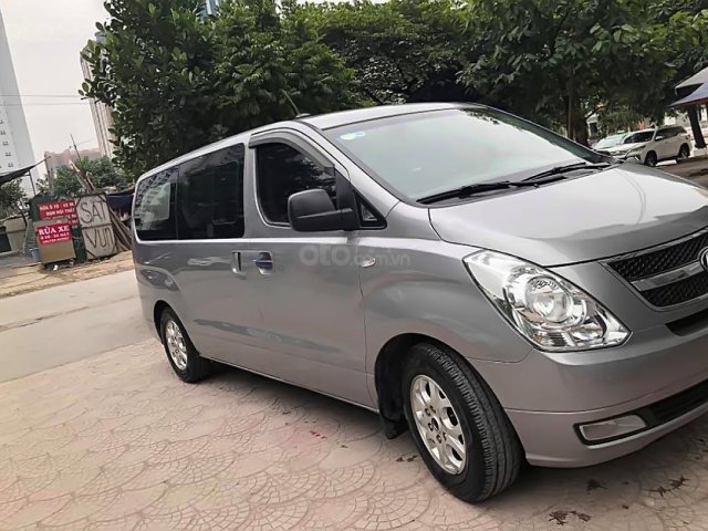 Chính chủ cần bán Hyundai Starex CVX, bản nhập khẩu0